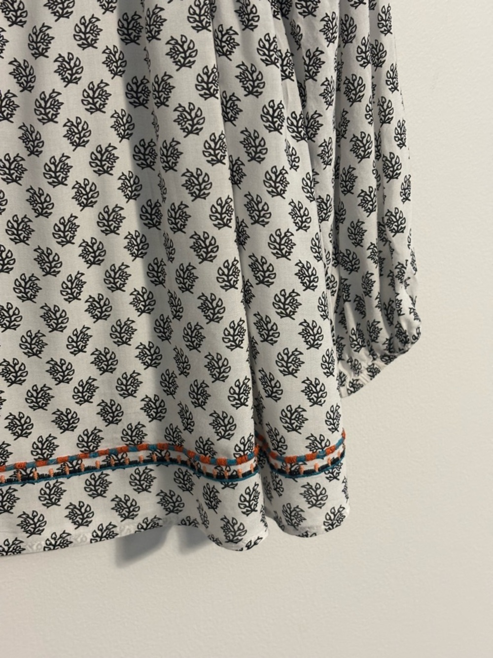 Sundance Embroidered Boho Blouse Medium Flowy Lined Top - Picture 6 of 16